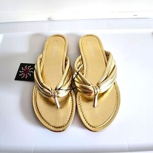 Olivia Miller Gold Sandals Size 8